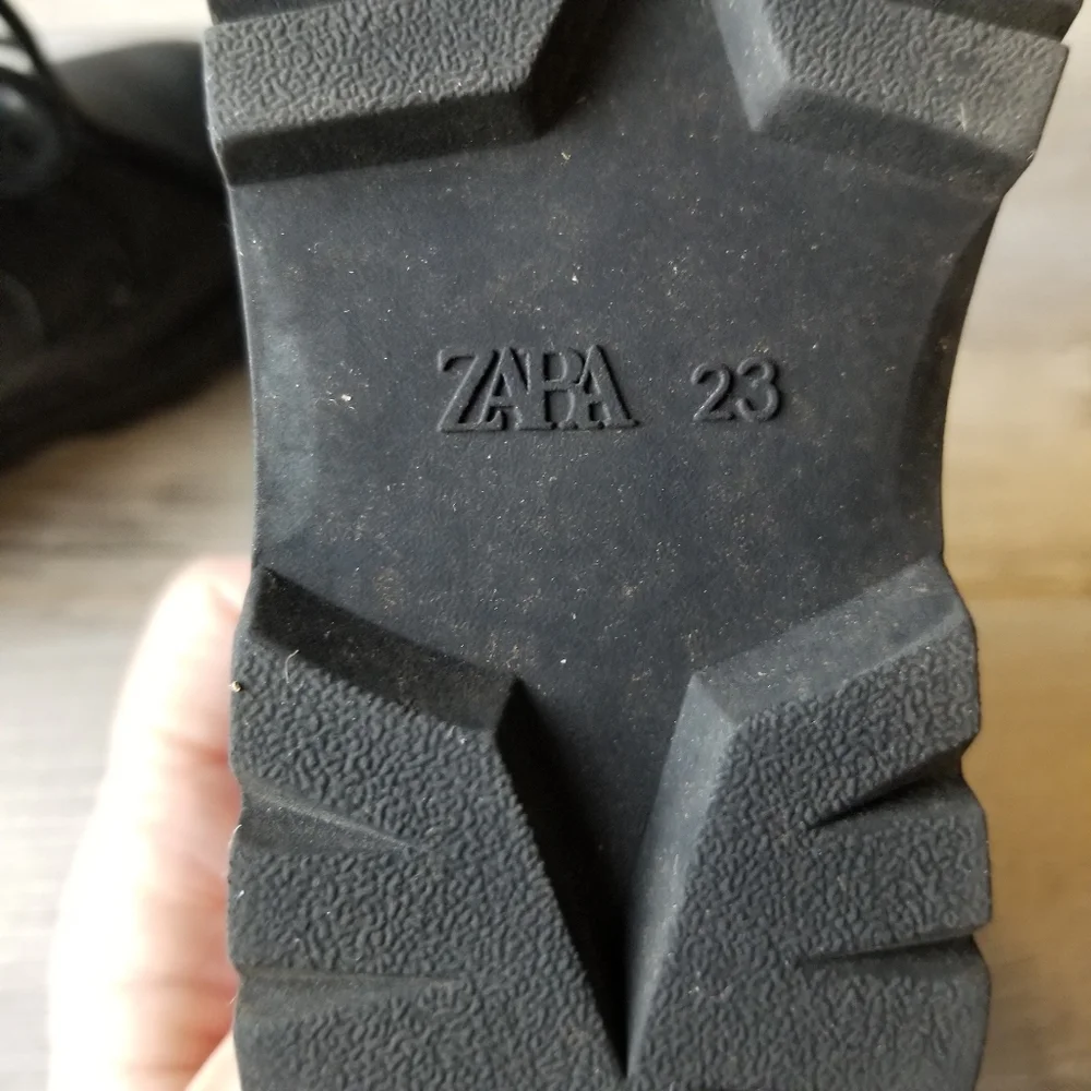 Zara Infants Black Faux Fur Lined Combat Boots
